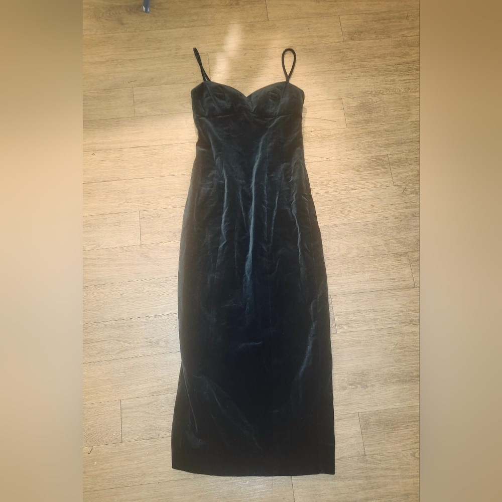 Elegant Black Velvet Dress By GUESS MARCIANO